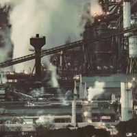 院线电影《老家伙》