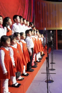 参加浦东电视台孝动人物颁奖演出