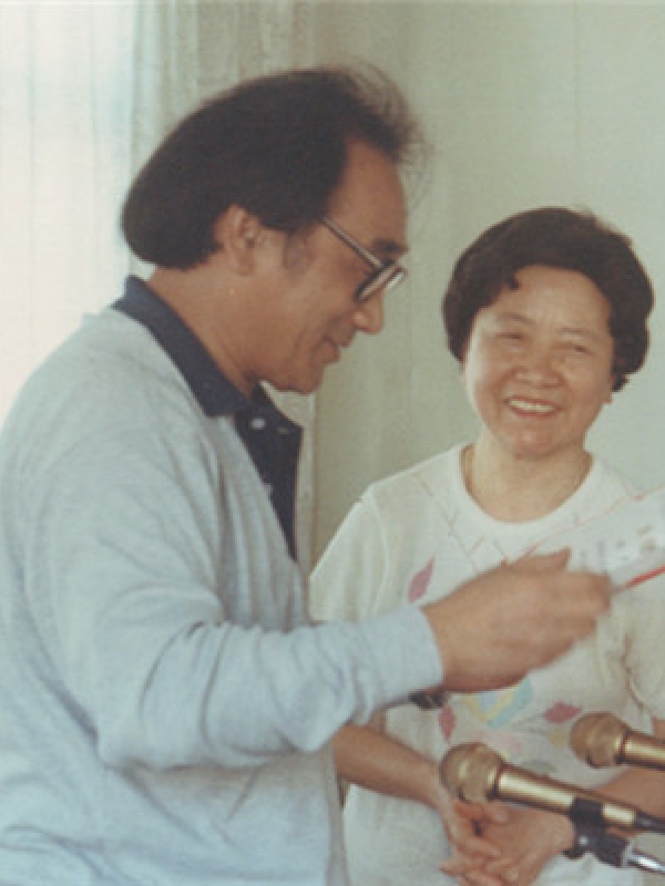 严顺开、周宝馨