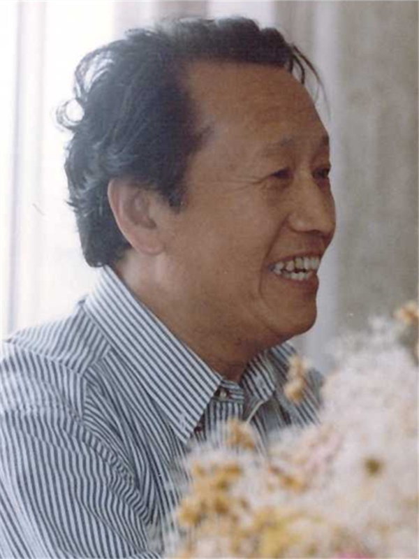 娄际成